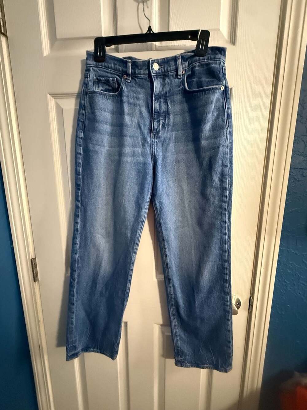 LOFT The Straight Jeans Size 8 Medium Wash